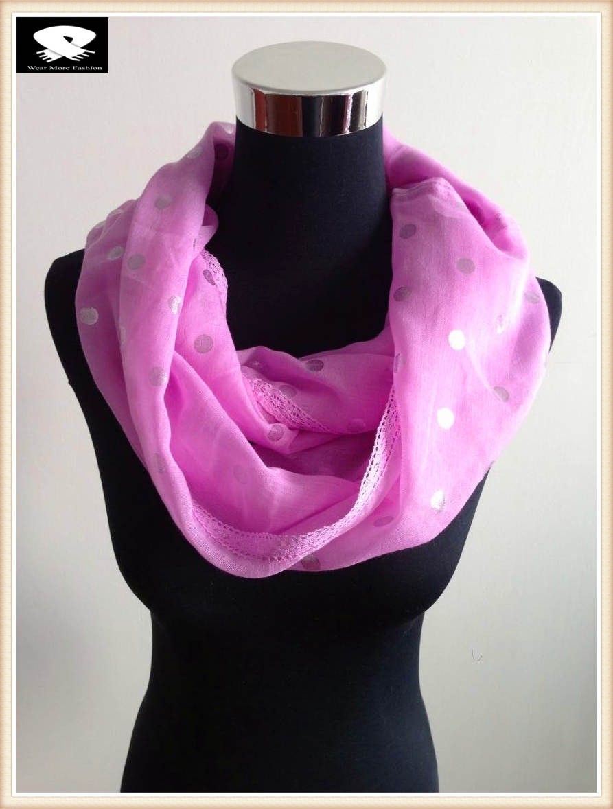 Silver pressed cotton scarf with laces