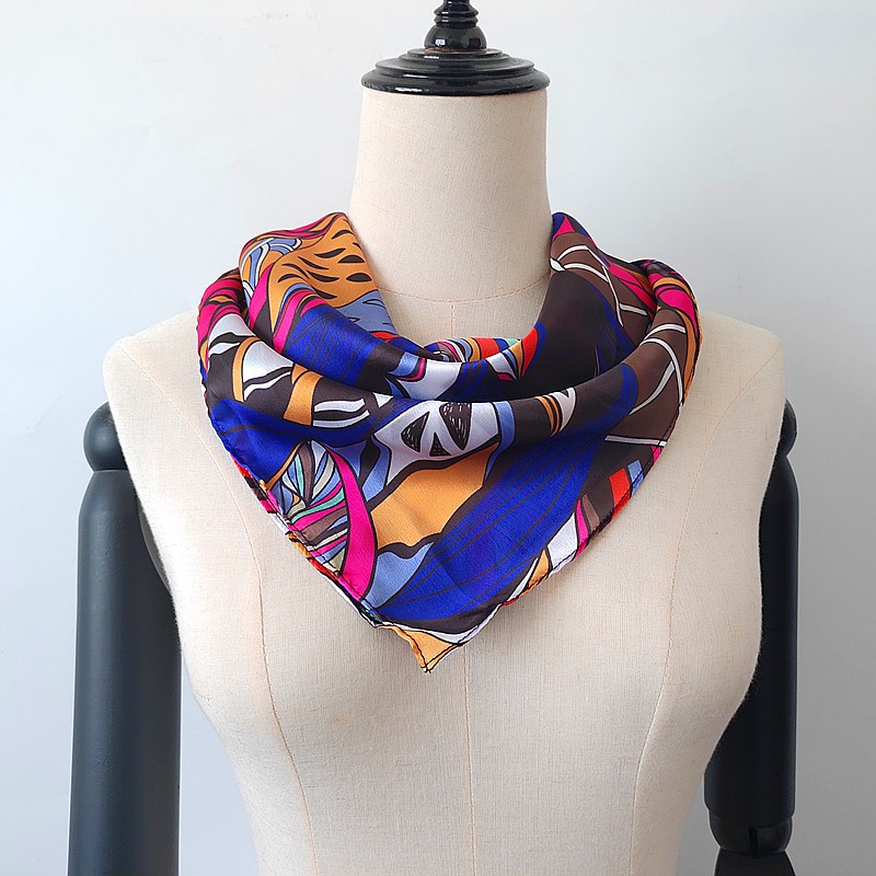 China scarf factory sublimation printed new silk bandanna scarf