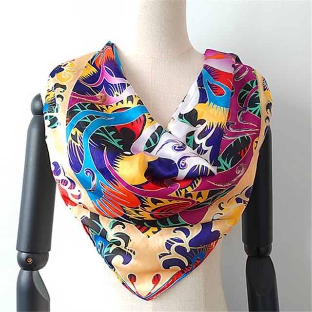 China scarf supplier digital photo printed new silk bandanna