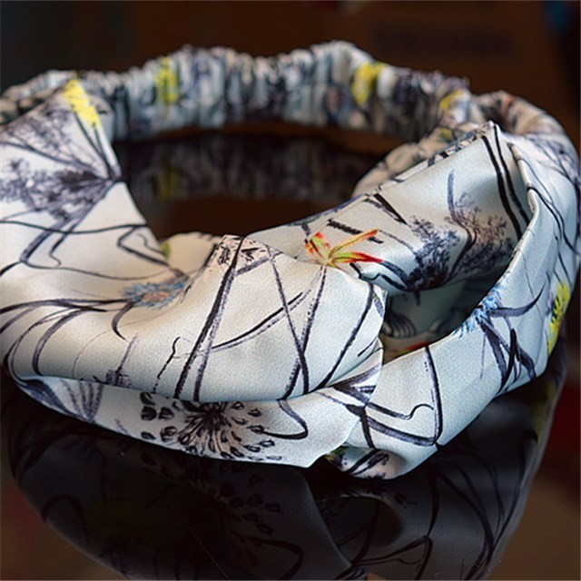 Digital custom photo printed silky headband in scarf supplier china
