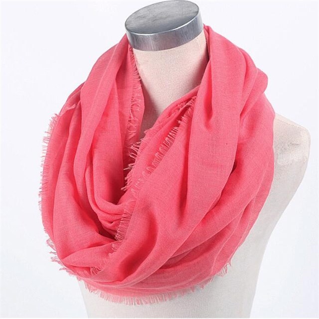 Solid colors infinity scarves in china scarf factory